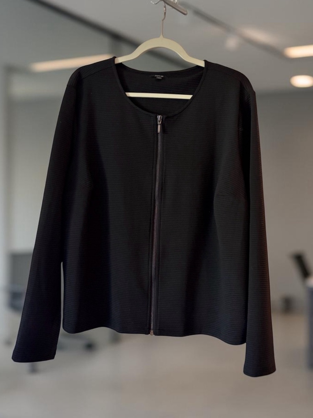 NWT Apt 9 Black Ribbed Zip Front Jacket 2X Plus Size Minimalist Lightweight
